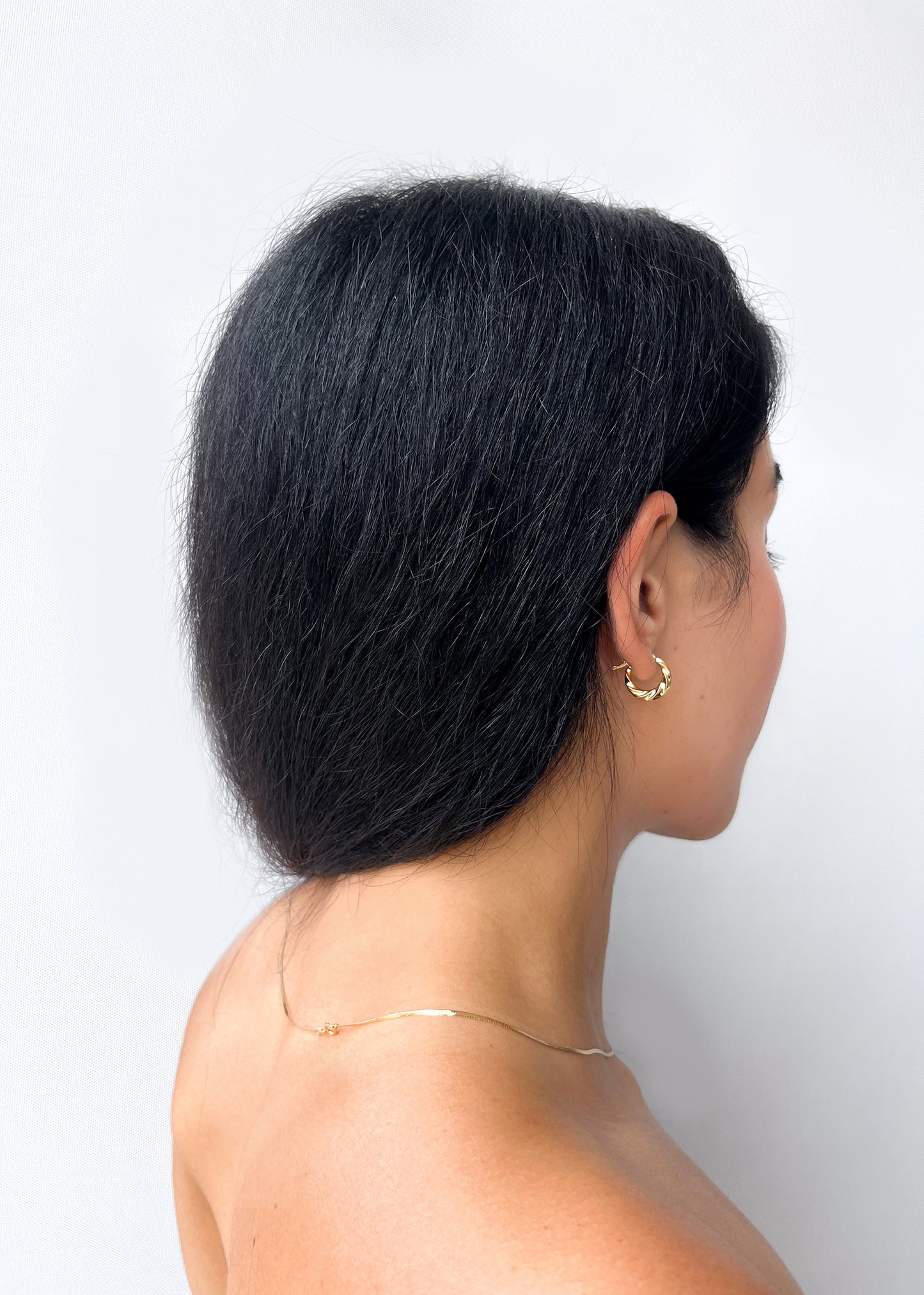 MAGNOLIA 18K SOLID GOLD HOOPS