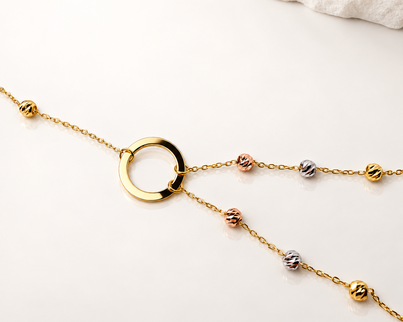 Romie II Hand Chain