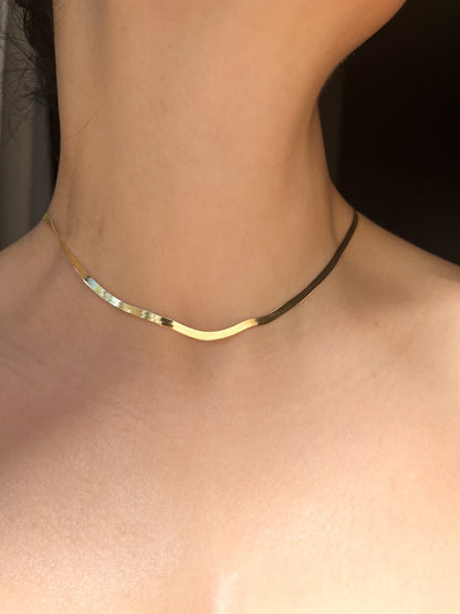 LIQUID GOLD NECKLACE | 5.6g