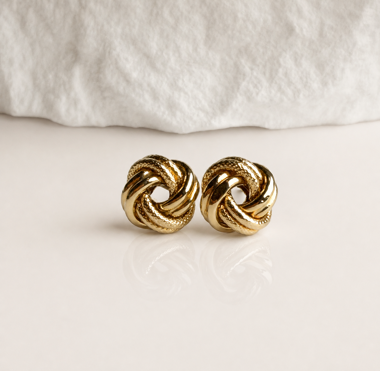 Eviana Studs