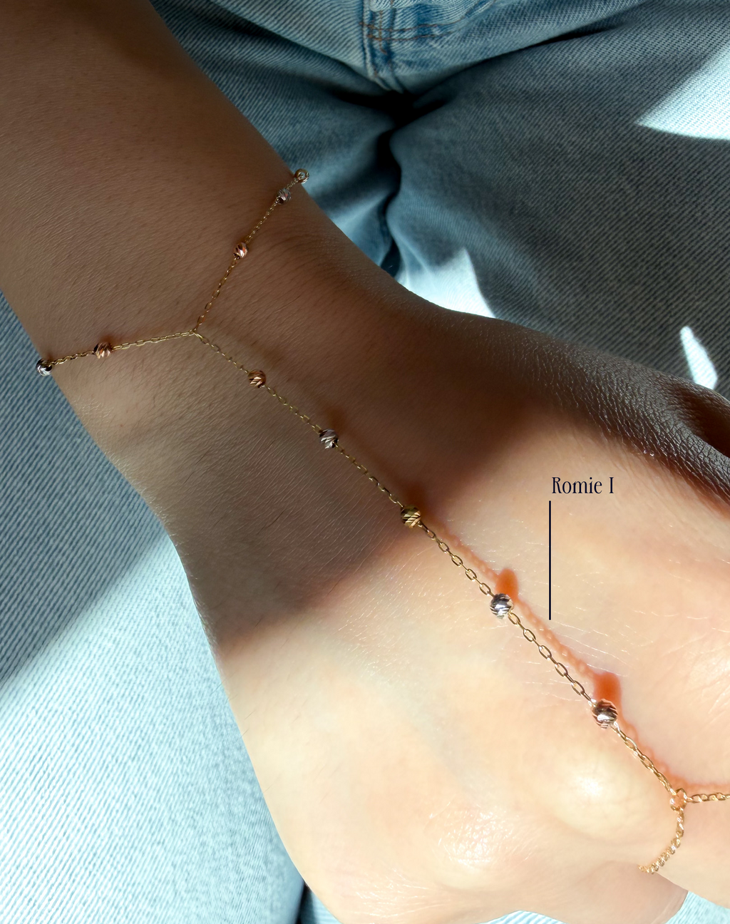 Romie I Hand Chain