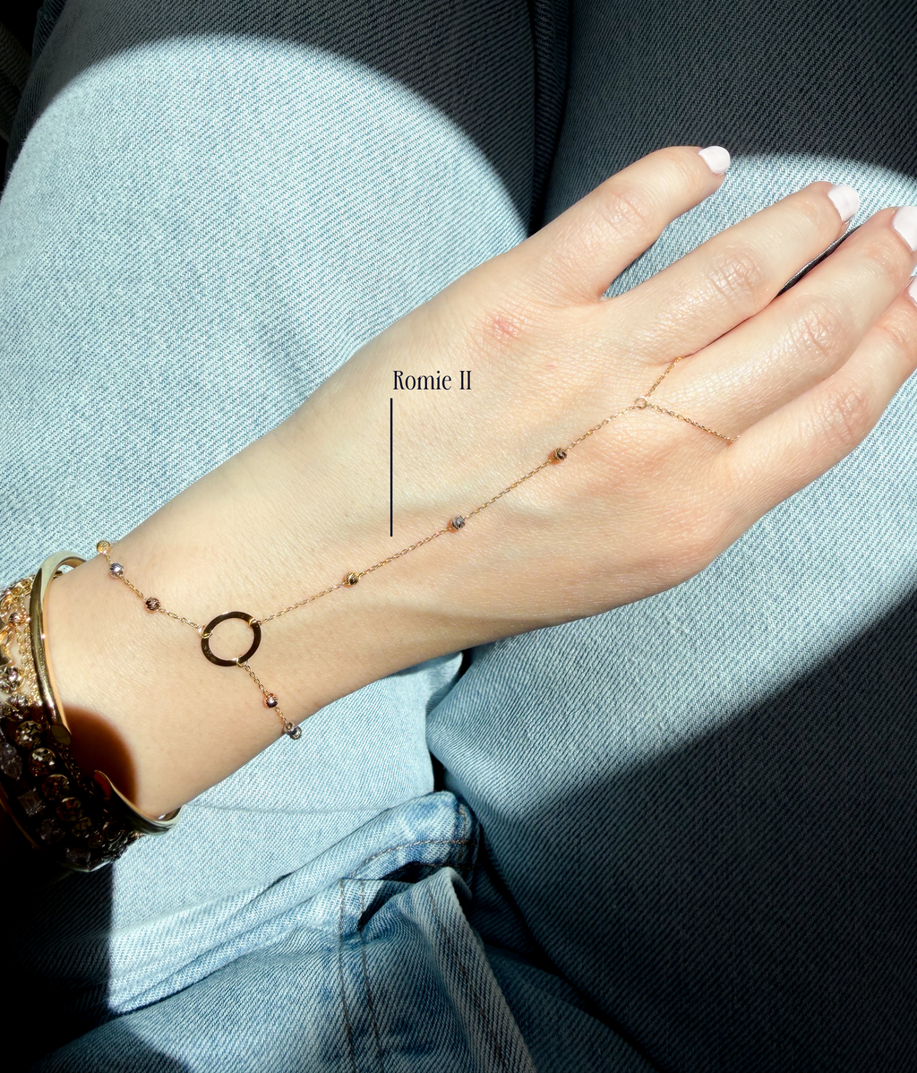 Romie II Hand Chain