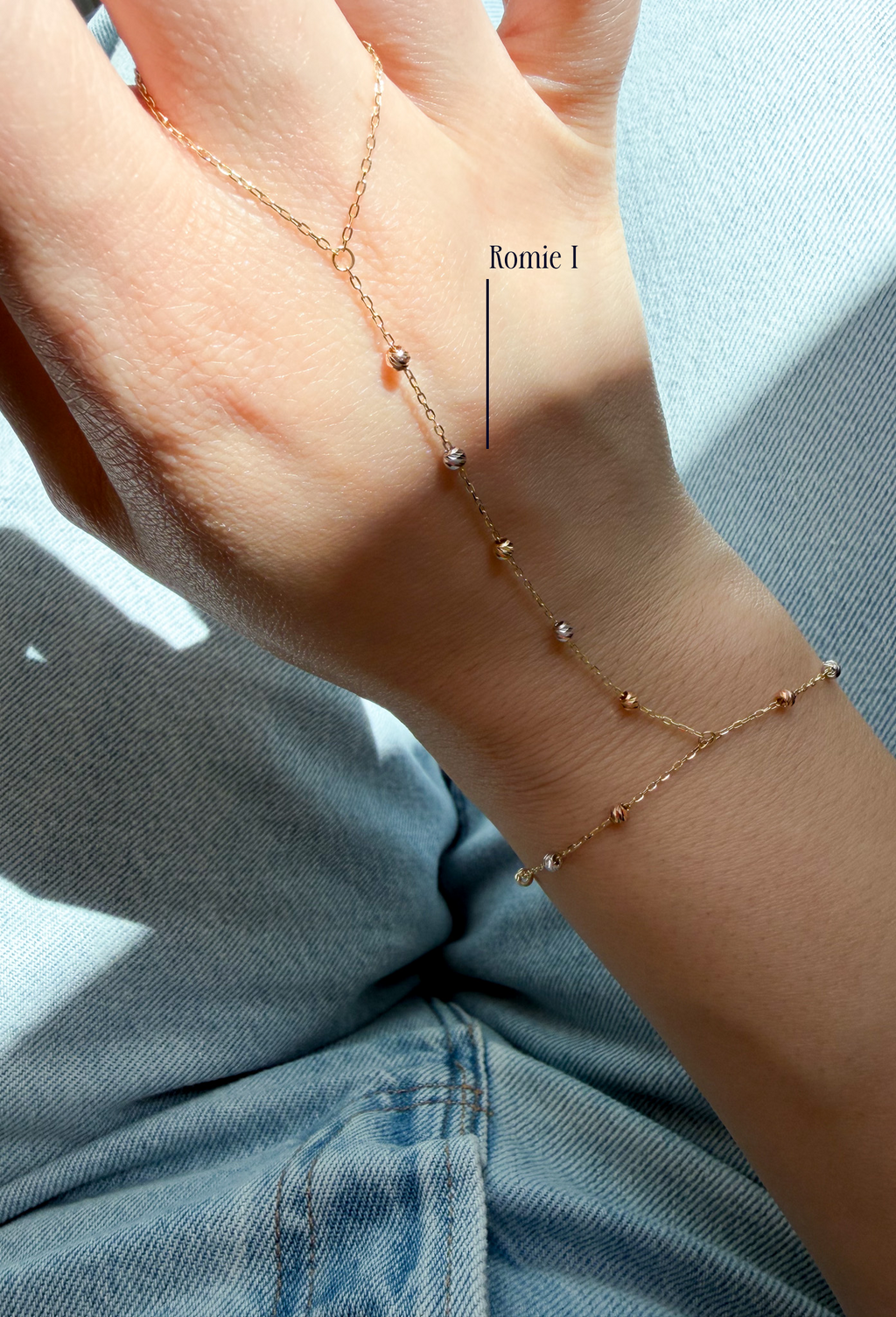 Romie I Hand Chain