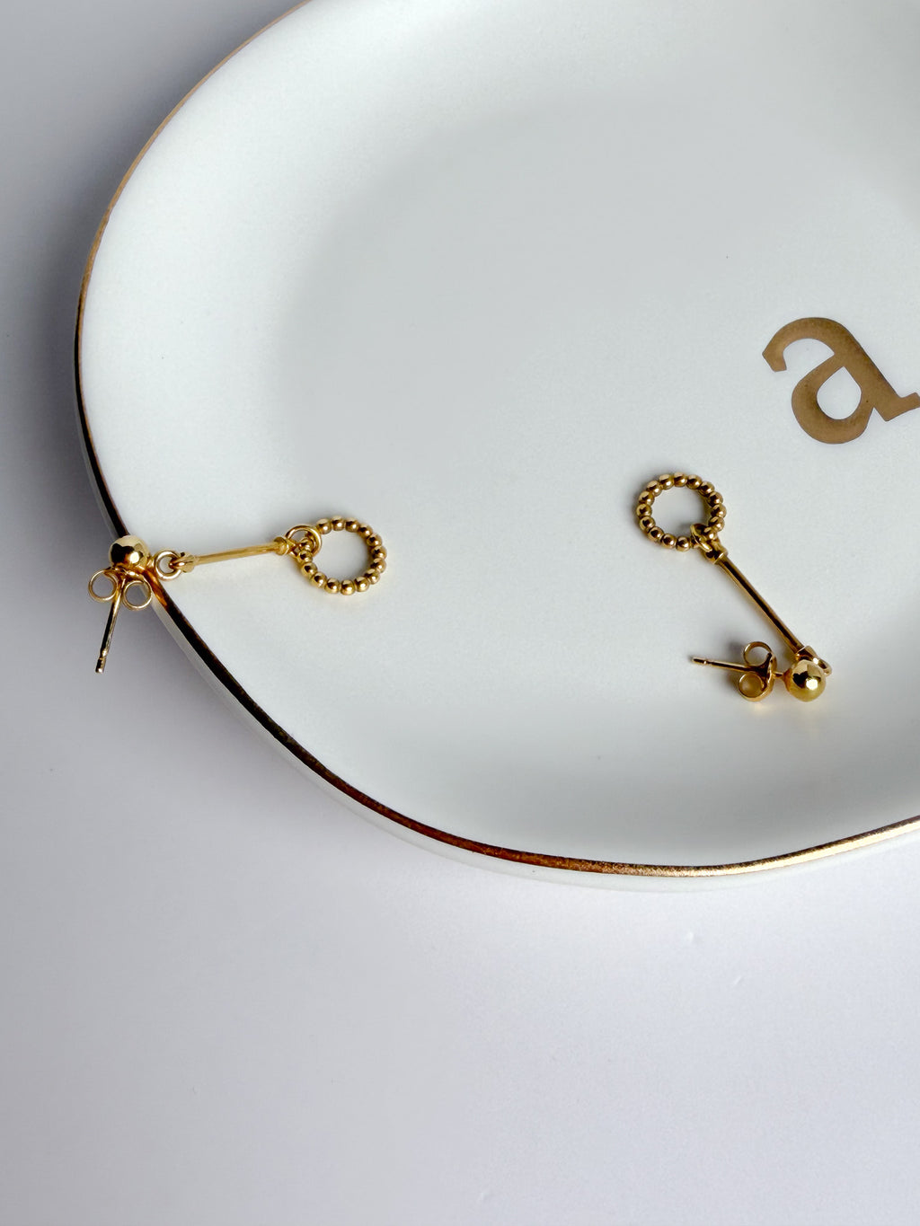 Solana Drop Earrings