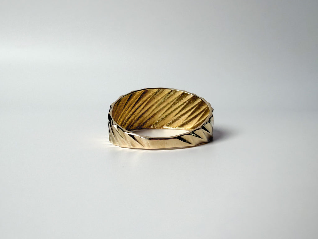 Alaya Ring