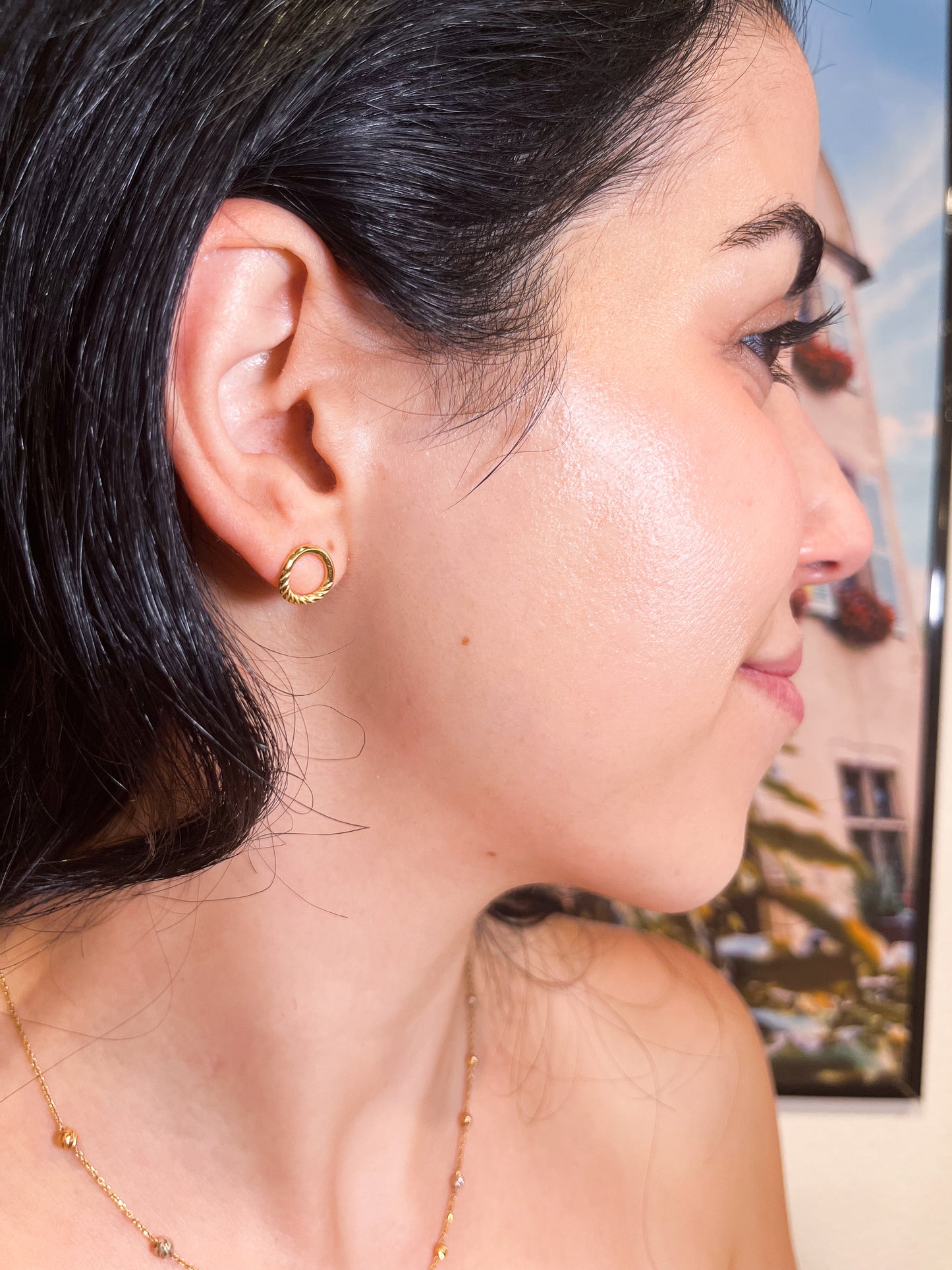 RHEA STUDS | 18K • 2.29g