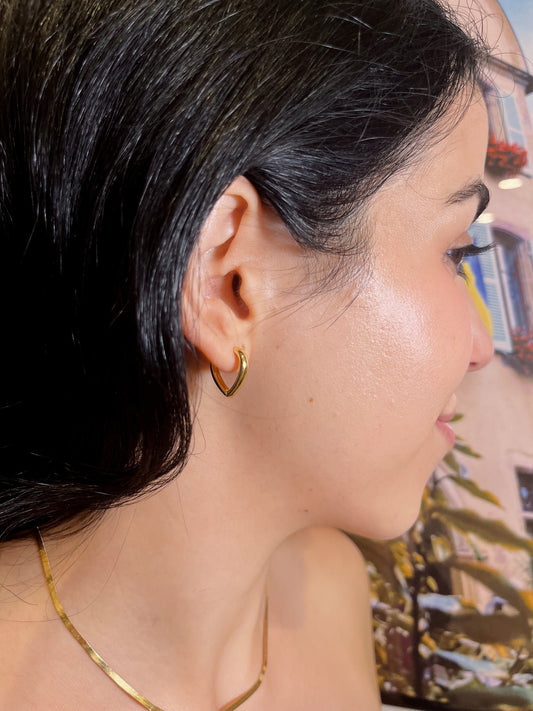 FEYROUZ HOOPS | 18K • 3.1g