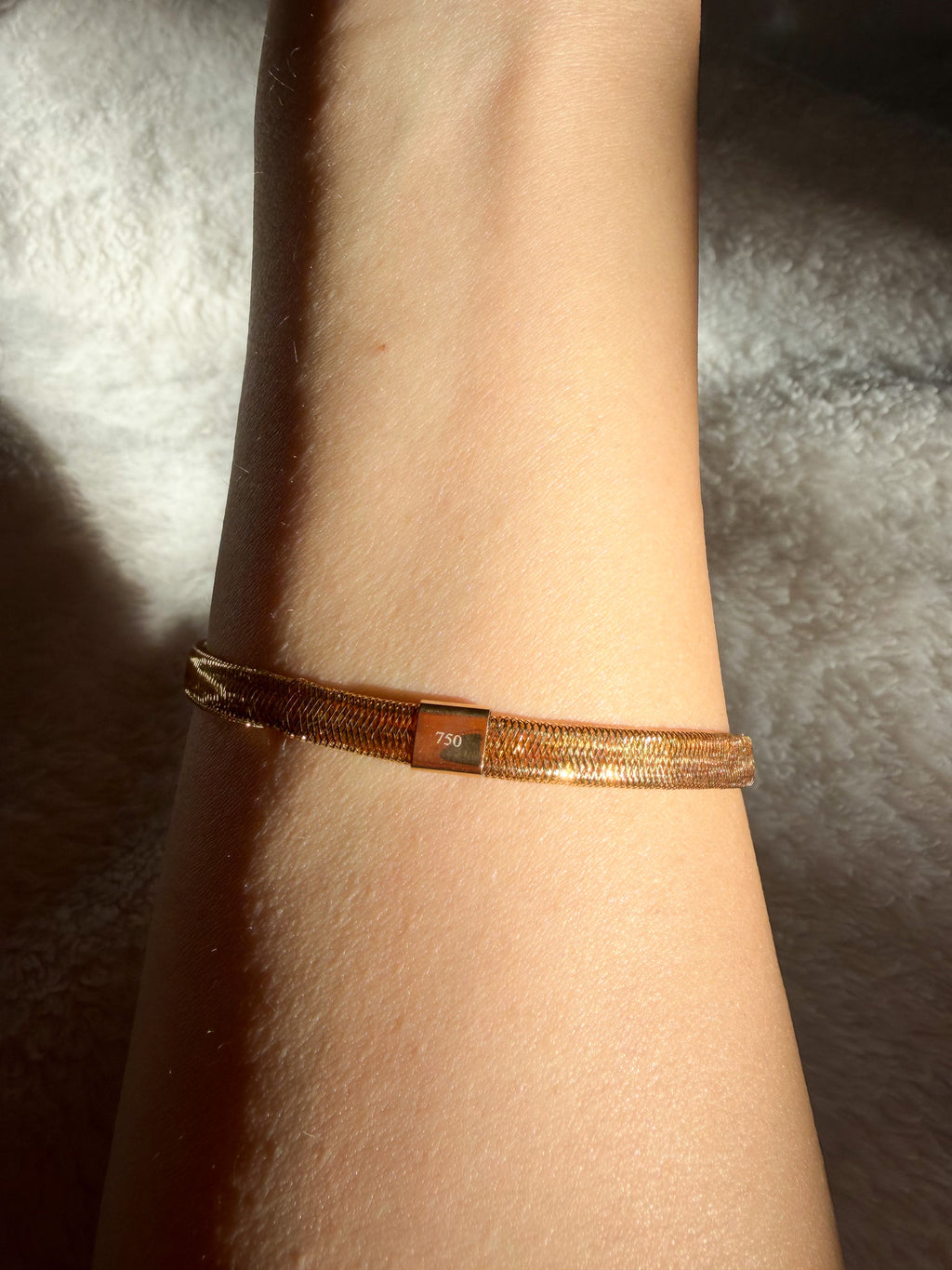 The 18K Hair Tie