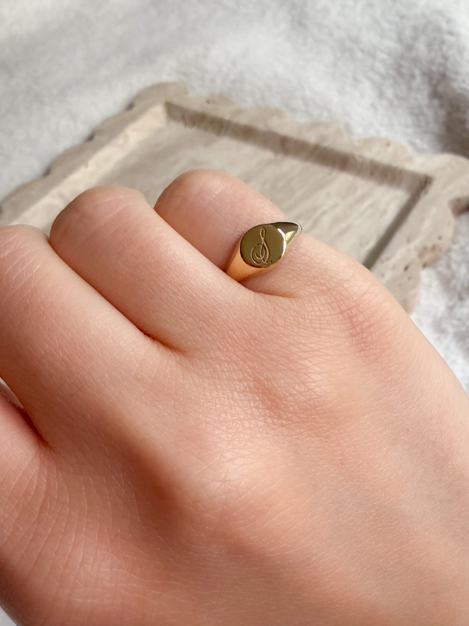 The 18K Signet Ring