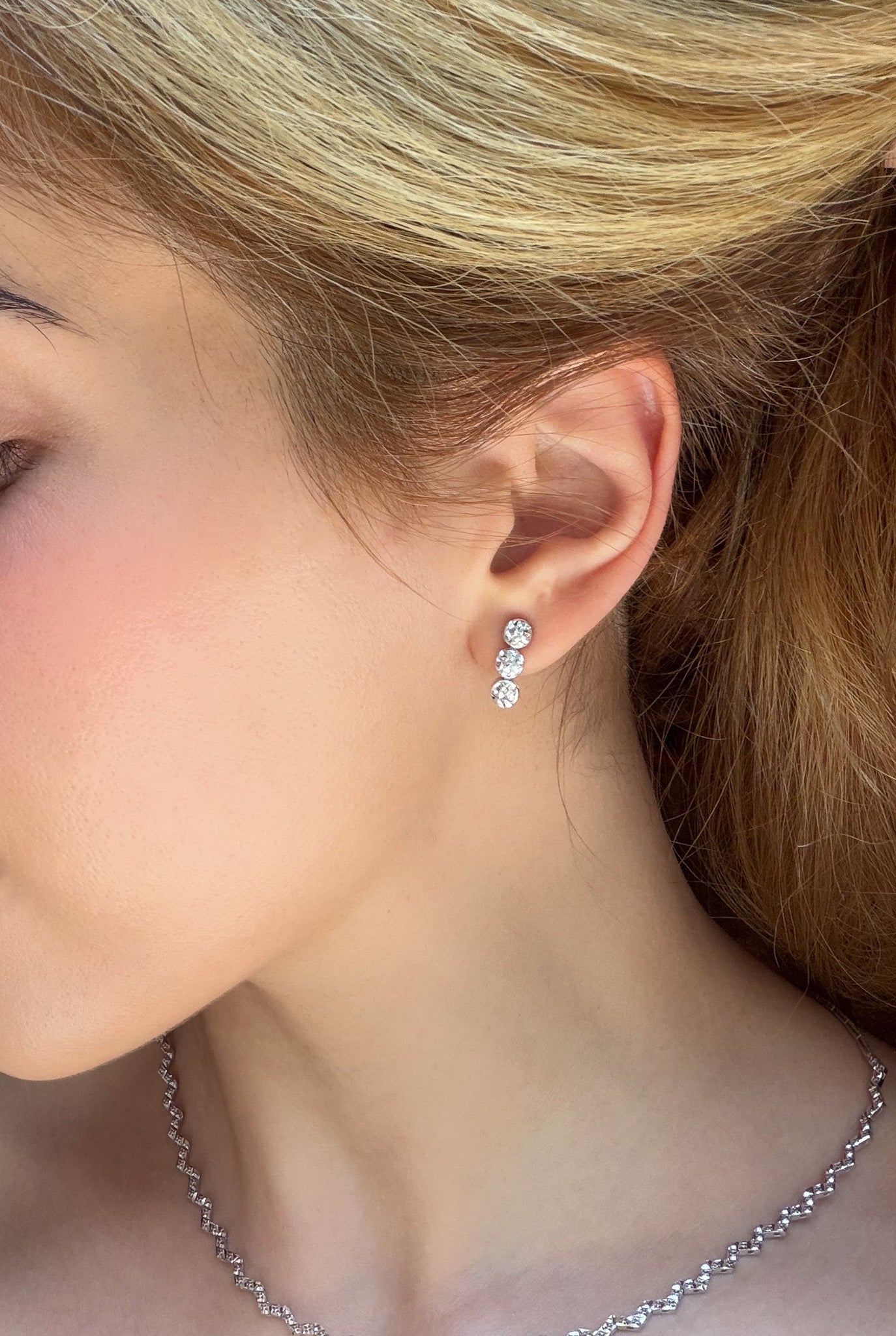 Aura Drop Earrings