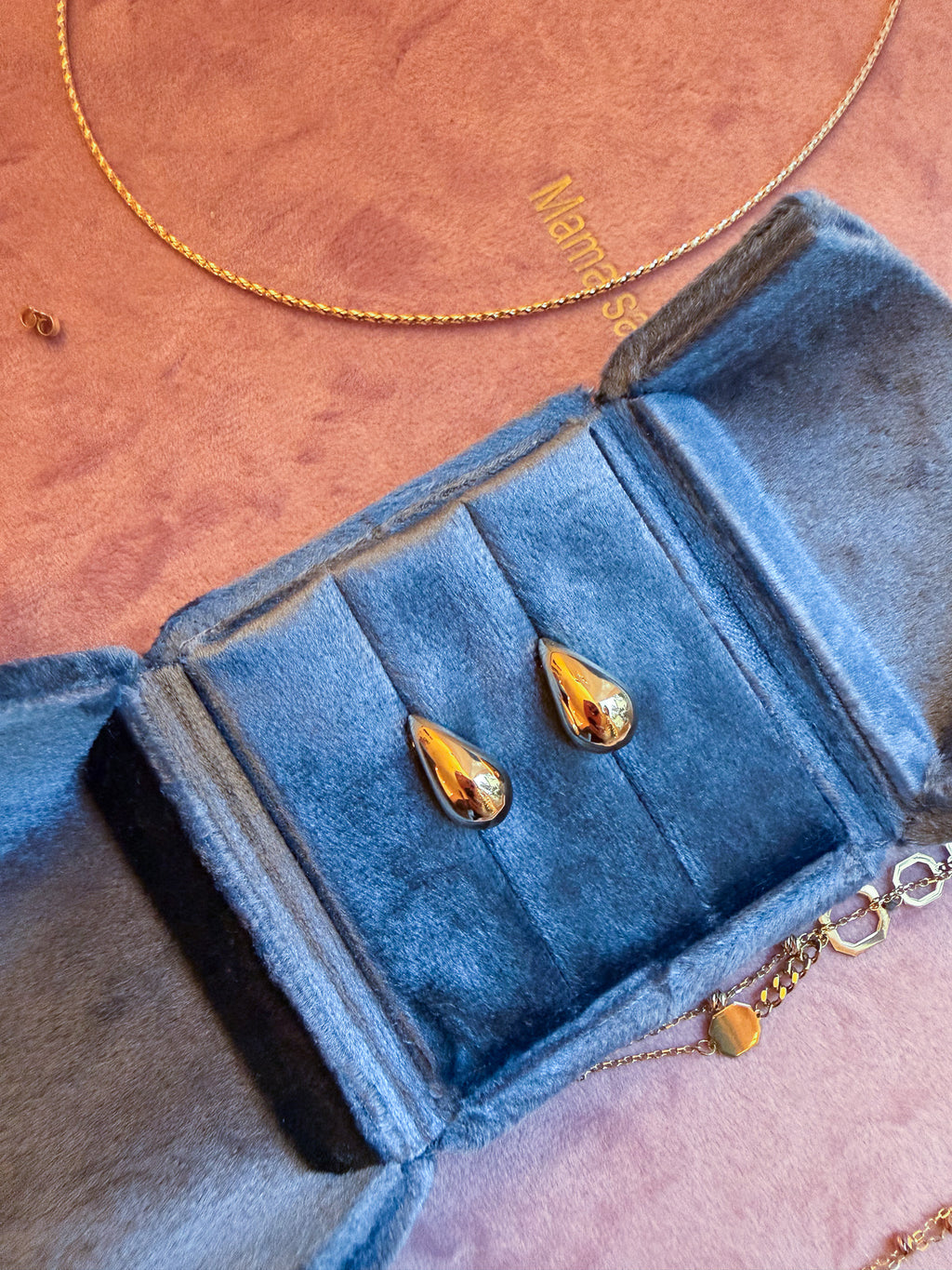 Luna Studs