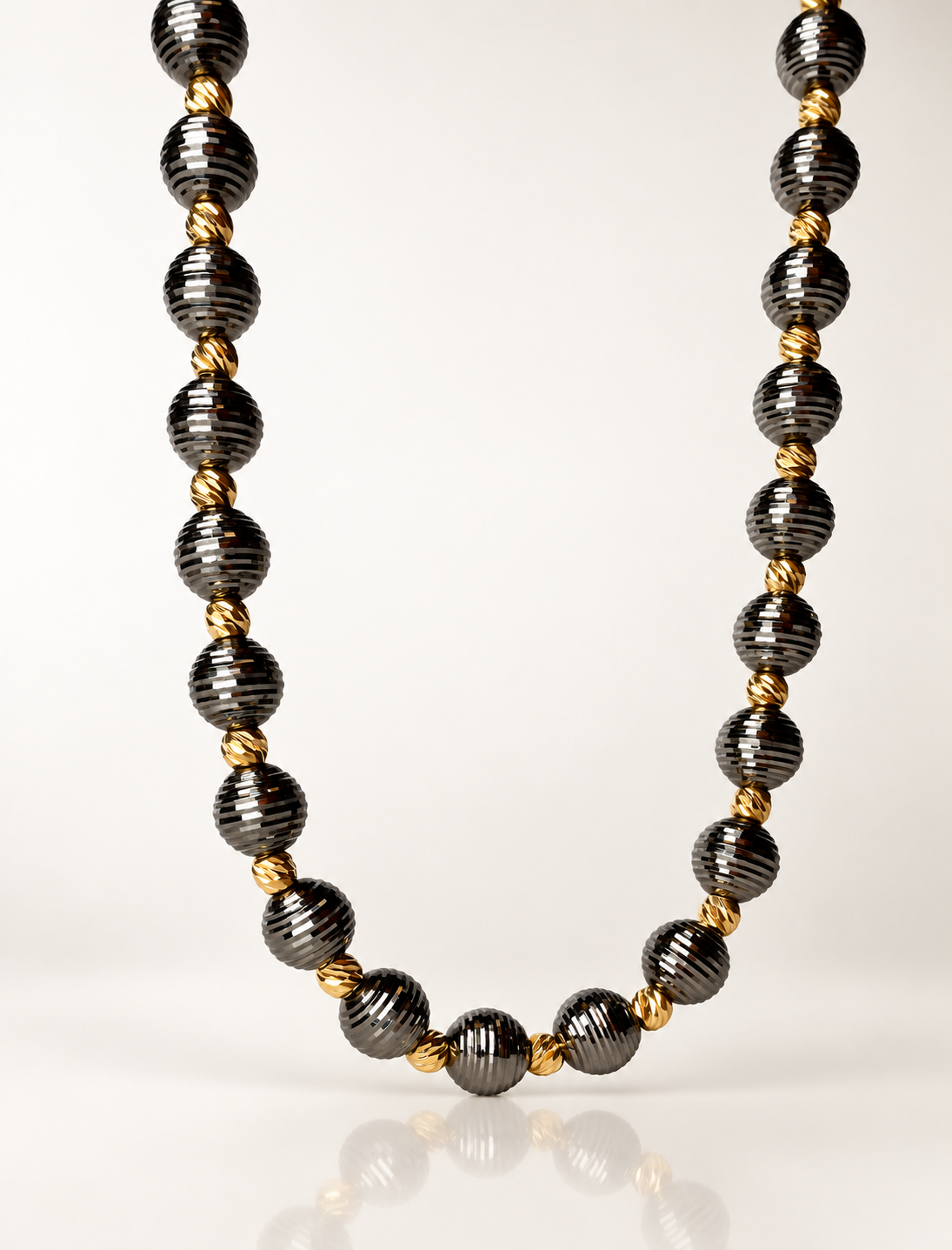 Black Beads Necklace, Sample
