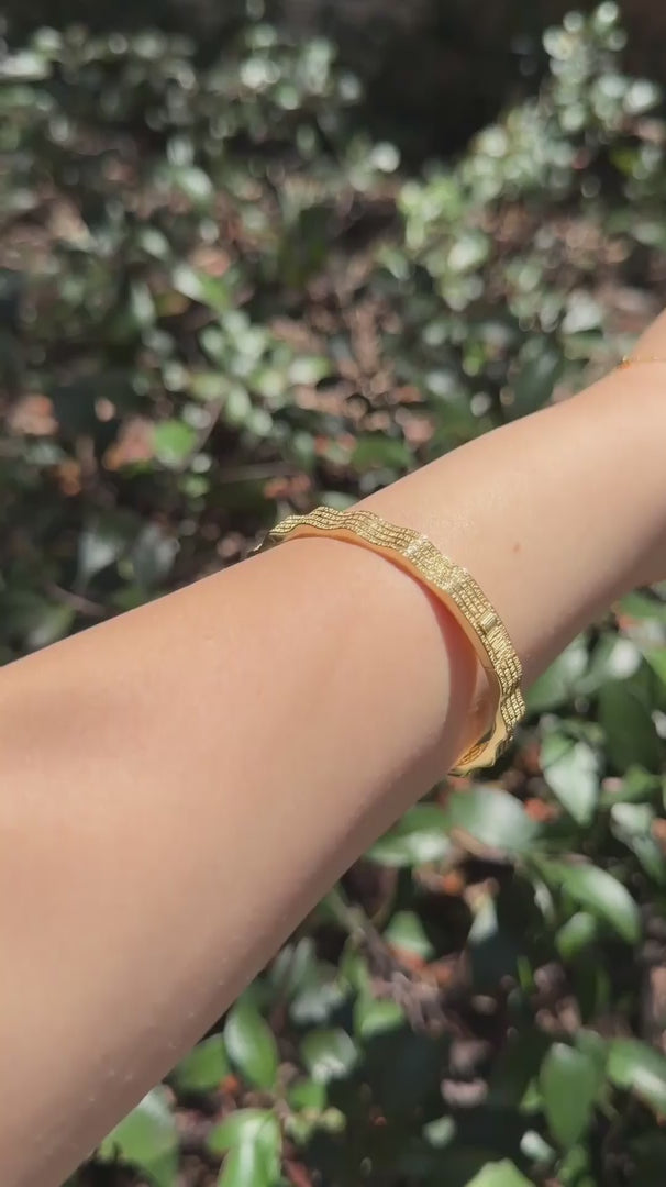 Laguna Bangle